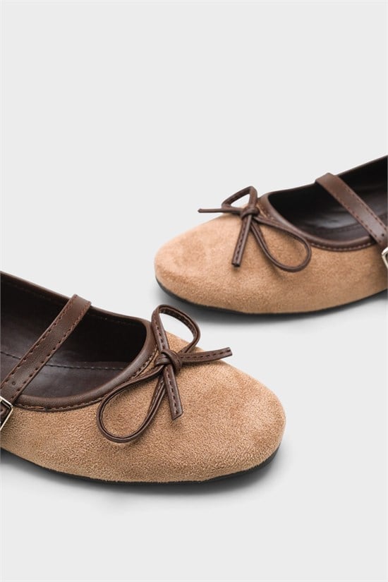 Capone Chandal Suede Look Mary Jane Shoes image 5