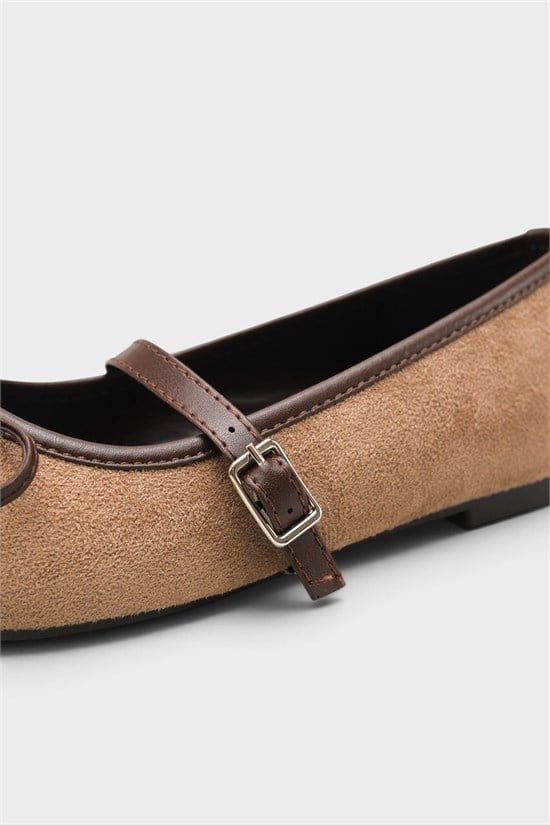 Capone Chandal Suede Look Mary Jane Shoes image 6