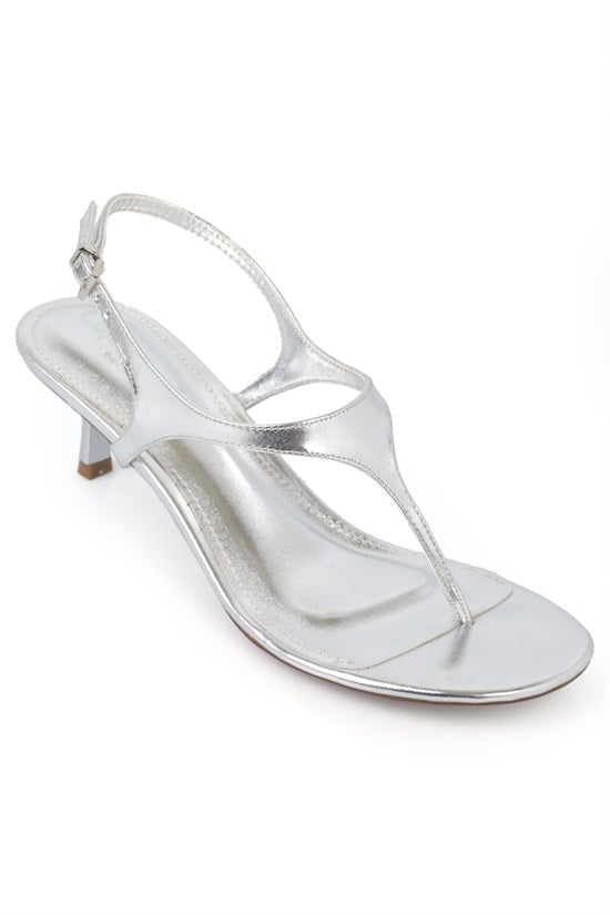 Capone Corella Round Toe Mid Heel Toe Post Women Metallic Silver Shoe