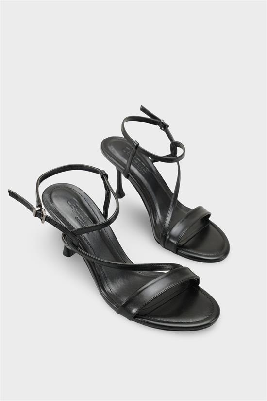 Capone Corilla Round Toe Mid Heel Ankle Strap Elegant Women Black Shoe image 3