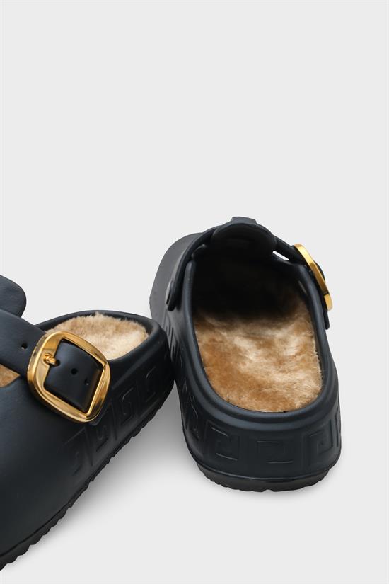 Capone Daisy Women Black Furry Sandal image 5