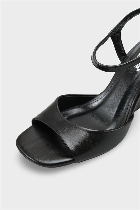 Capone Fanni Genuine Leather Lined Wedge Heel Ankle Strap Women Black Shoe image 4