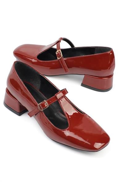 Capone Flat Toe T-Strap Low Heel Woman Shoes image 3