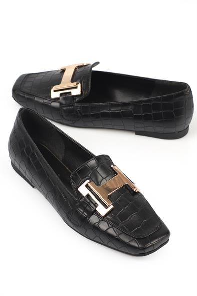 Capone Flat Toe Women Black Loafers With Metal Buckle Accessory image 3