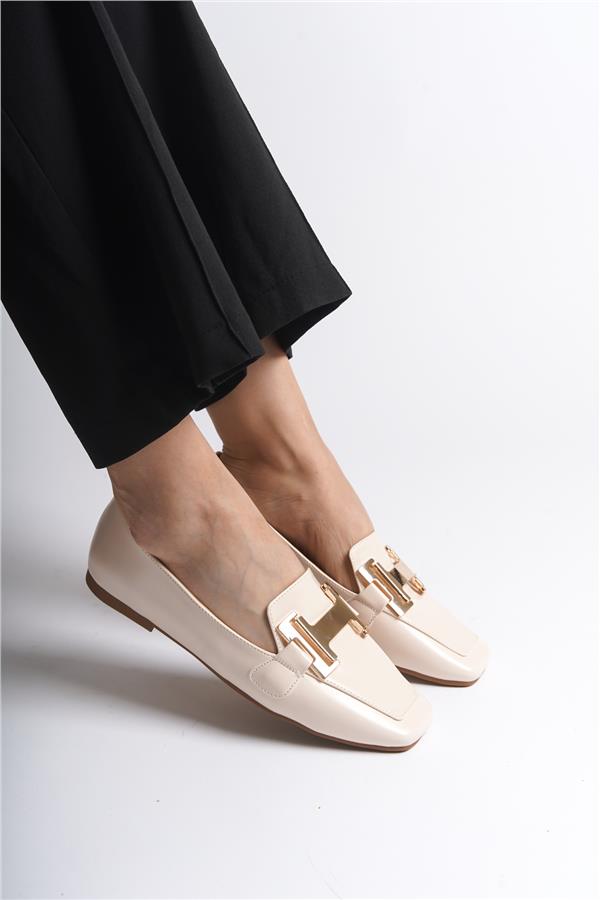 Capone Carey Flat Toe Women Ecru Beige Loafers With Metal Buckle Accessory image 6