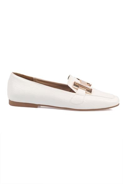 Capone Flat Toe Women White Loafers With Metal Buckle Accessory image 3