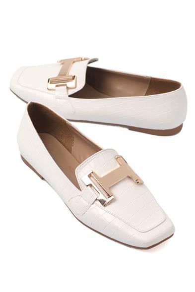Capone Flat Toe Women White Loafers With Metal Buckle Accessory image 4