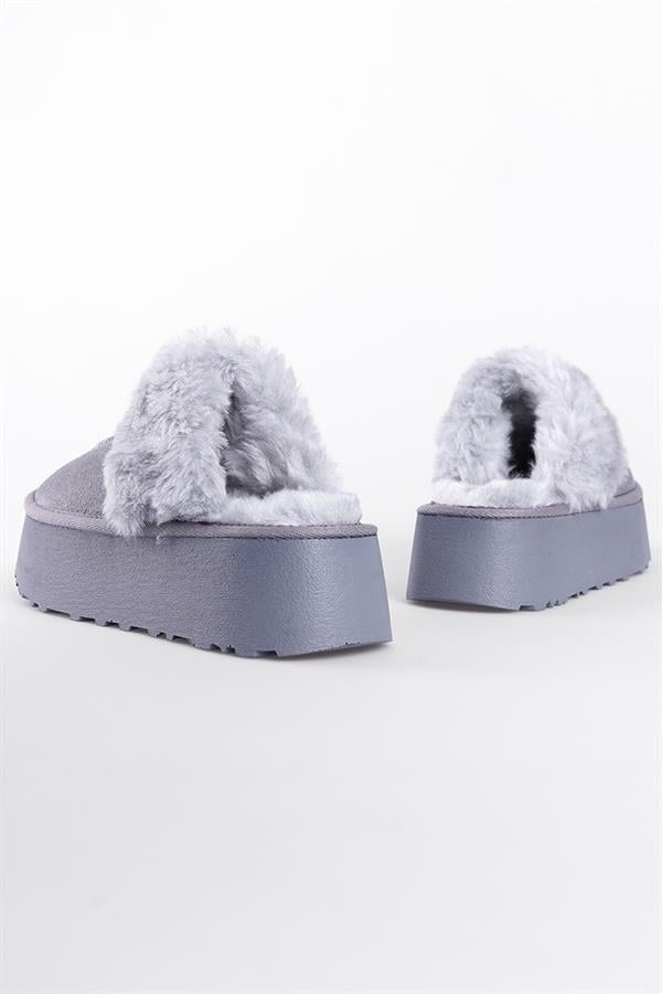 Capone Furry Closed Toe Women Sued Grey Slippers image 4