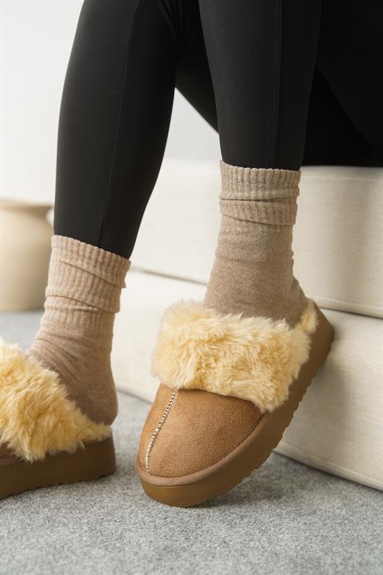 Capone Furry Closed Toe Women Sued Tan Slippers image 2