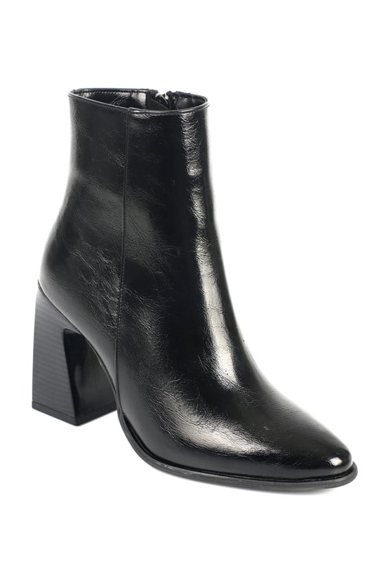 Capone Gennifer Stretch Side Zip Pointed Toe Heeled Women Black Ankle Boot