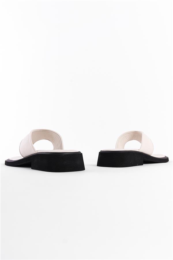Capone Genuine Leather Comfort Short Heeled Women White Thong Sandals image 3