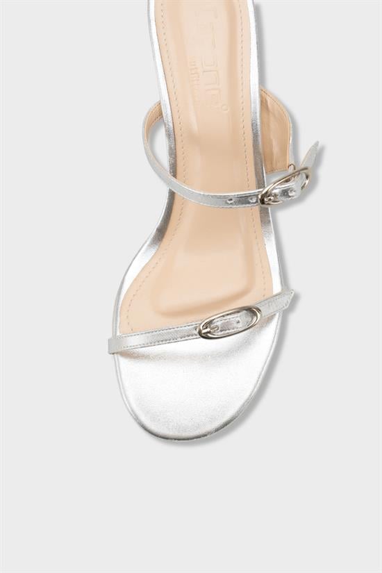 Capone Gerda Toe Double Buckle Mid Heel Elegant Women Metallic Silver Sandal image 4