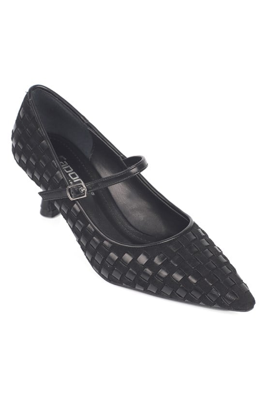 Capone Gerta Suede Look Handwoven Pointed Toe Women Sued Black Mary Jane Shoes