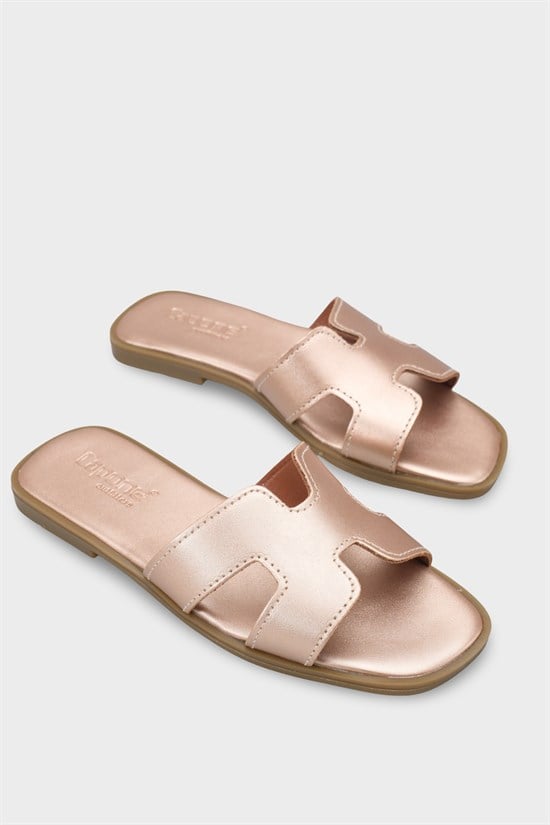 Capone Halsey Women Rose Slide Flat Sandals image 3