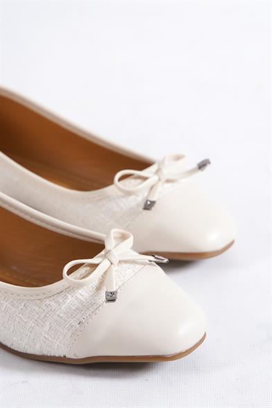 Capone Hana Trend Women White Ballet Flats image 2