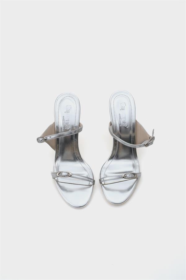 Capone Lucky Heeled Double Strap Metallic Women Metallic Silver Stylish Sandals image 6