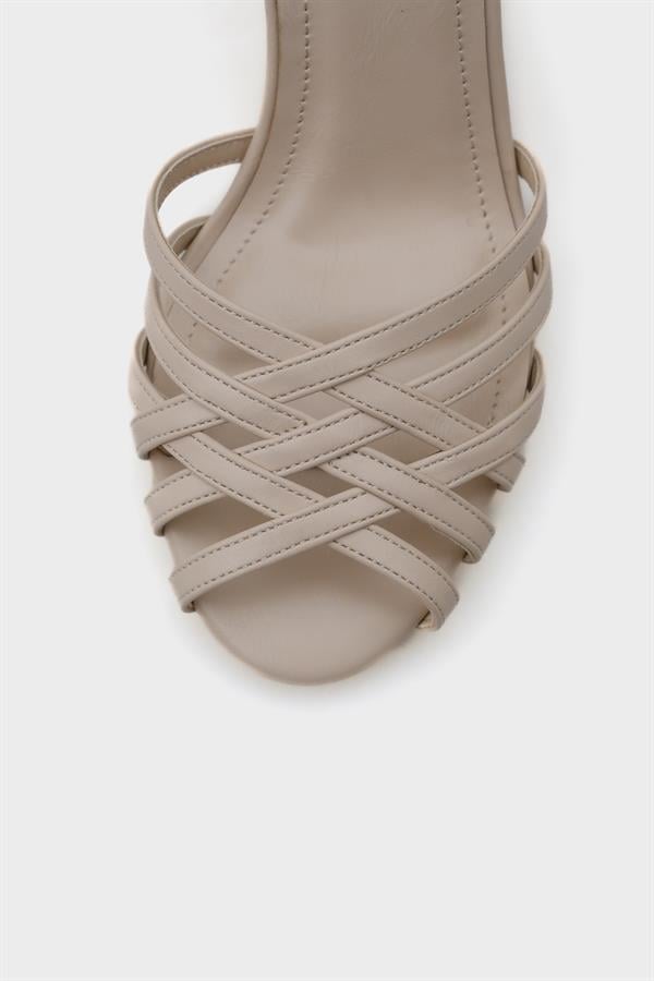 Capone Corri Heeled Lattice Braided Ankle Strap Women Ecru Sandals image 3