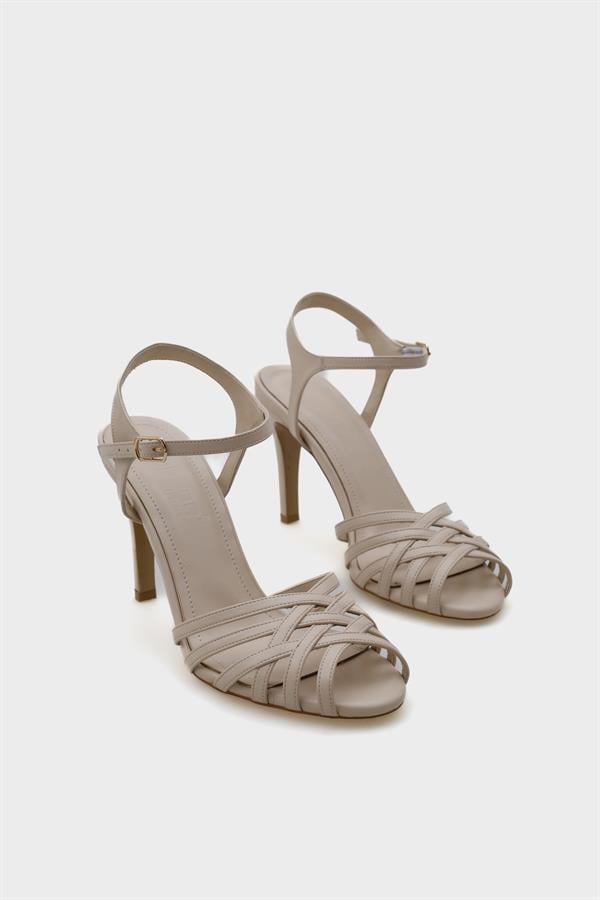 Capone Corri Heeled Lattice Braided Ankle Strap Women Ecru Sandals image 4