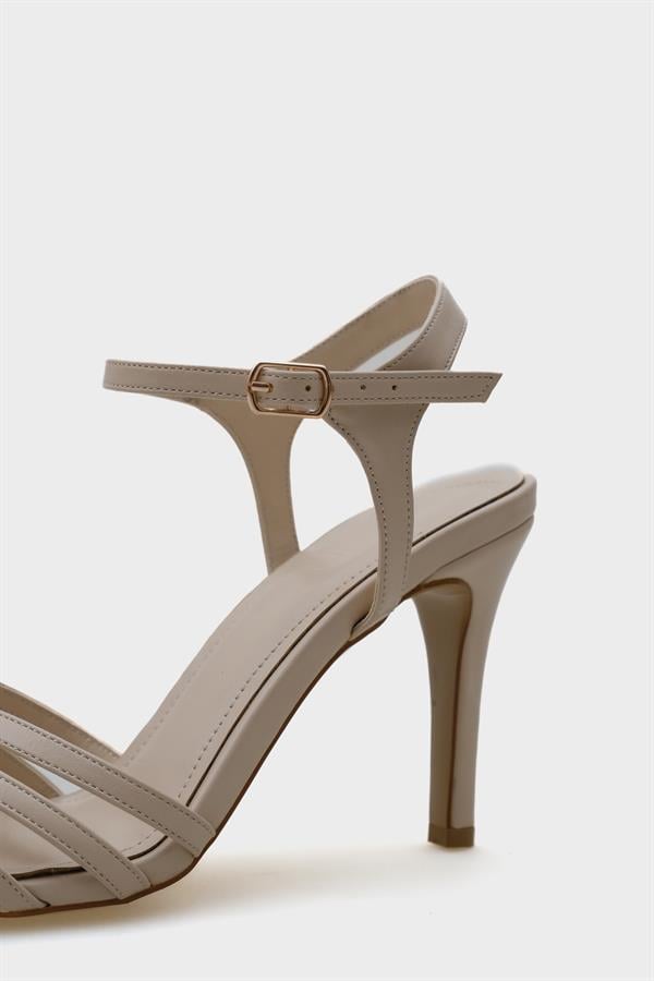 Capone Corri Heeled Lattice Braided Ankle Strap Women Ecru Sandals image 5