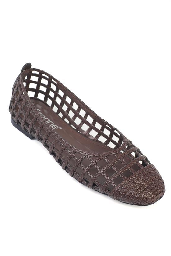 Capone Heide Woven Women Brown Ballet Flat
