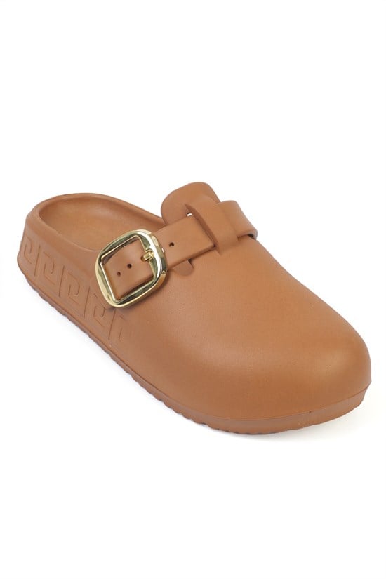Capone Judi EVA Closed Toe Women Tan Sandal