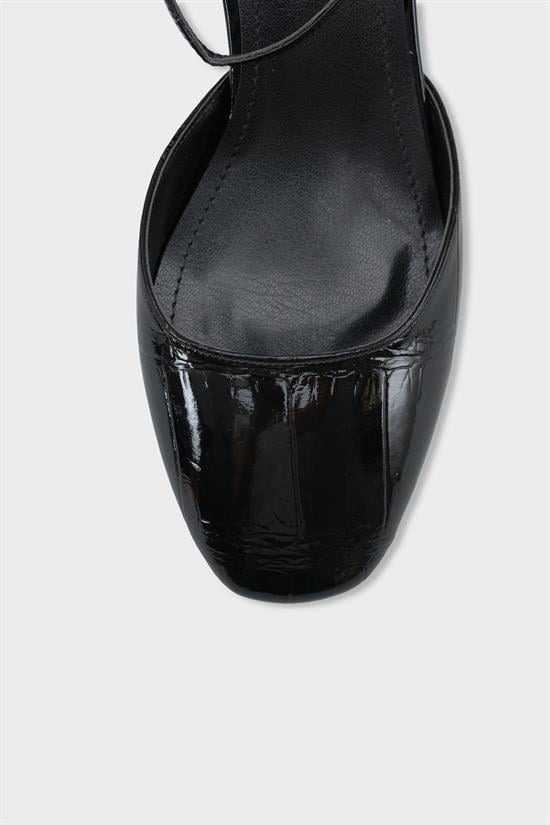 Capone Karmen Round Toe Ankle Strap Mid Heel Croc Effect Women Patent Black Shoe image 4