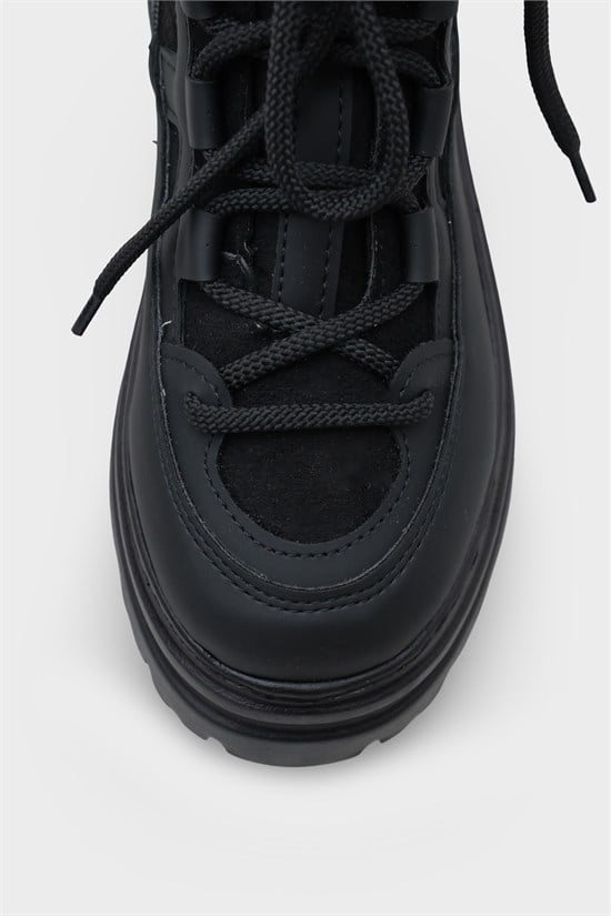 Capone Laced Track Sole Women Black Sports Boots image 3