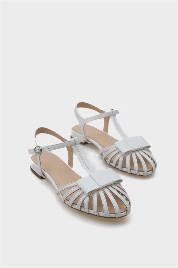 Capone Amara Lattice Braided Women White Ballerinas image 4