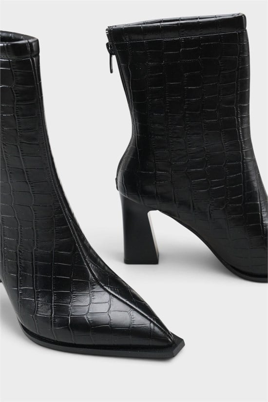 Capone Lizzie Pointed Toe Block Heel Back Zip Elegant Women Black Ankle Boot image 4