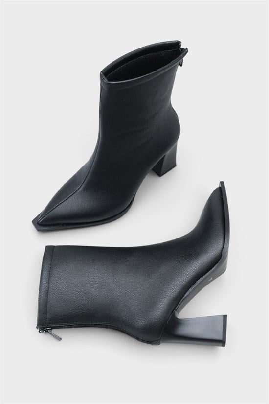 Capone Lizzie Pointed Toe Block Heel Back Zip Elegant Women  Ankle Boot image 6