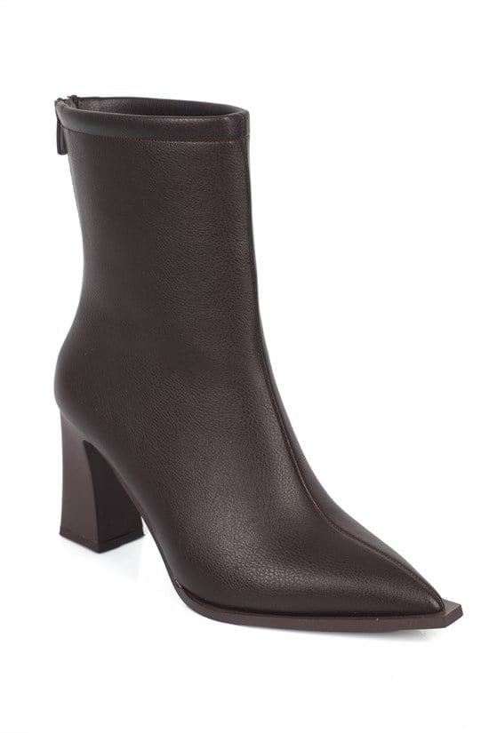 Capone Lizzie Pointed Toe Block Heel Back Zip Elegant Women  Ankle Boot