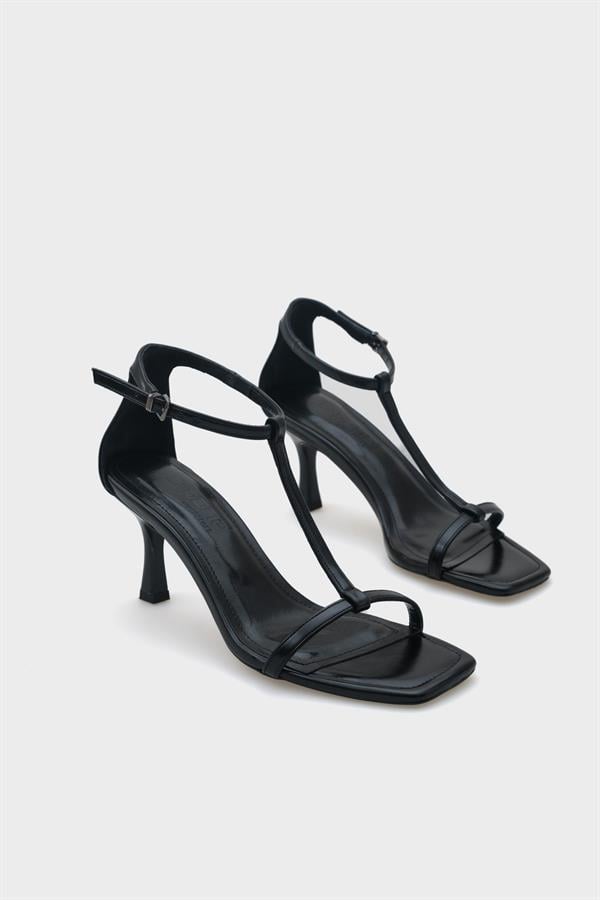 Capone Mid Heel Ankle Strap Women Black Sandals image 4