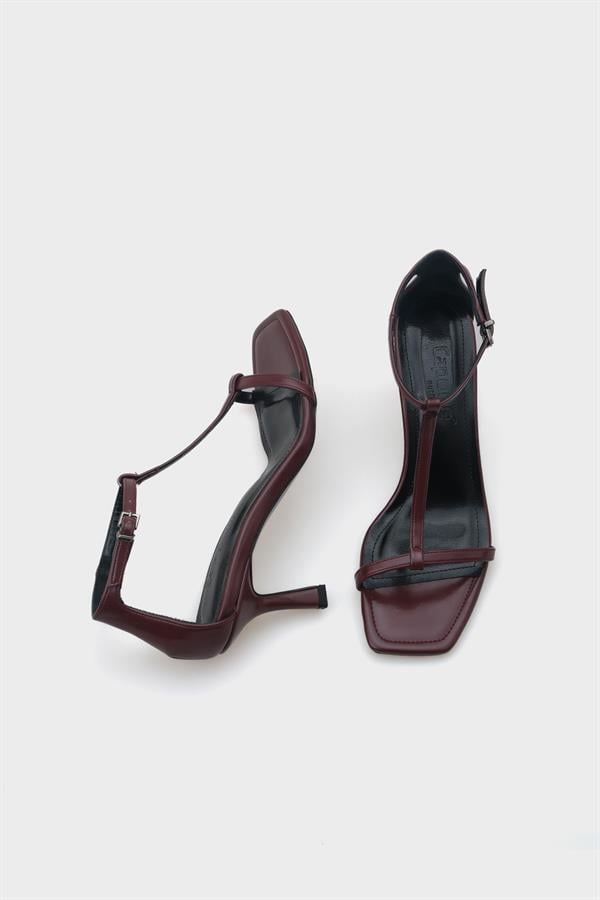 Capone Dalia Mid Heel Ankle Strap Women Burgundy Sandals image 6