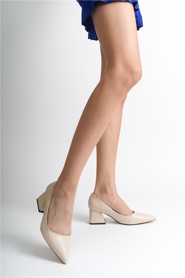 Capone Mid Heel Soft Padded Insole Women Beige Shoes image 3