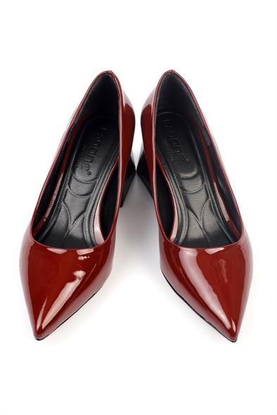 Capone Sabrina Mid Heel Soft Padded Insole Women Burgundy Shoes image 5