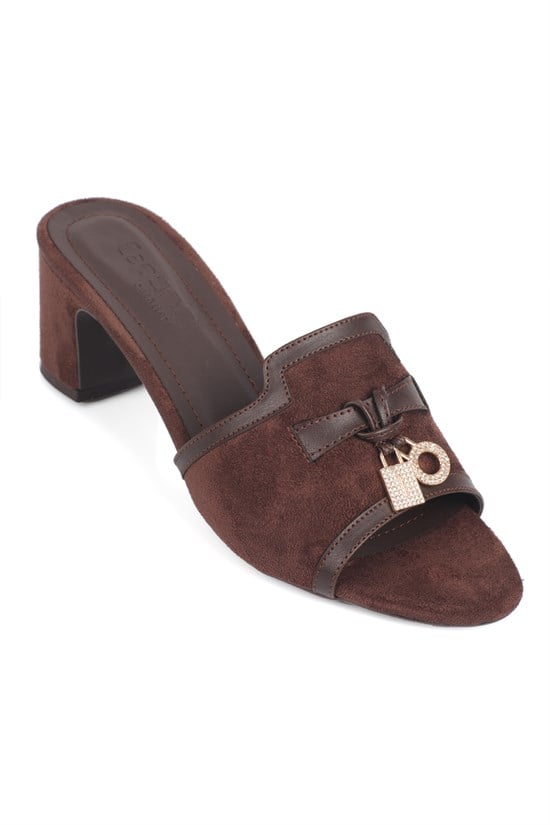 Capone Nady Mid Heel Crystal Embellished Accessory Single Band Women Sued Brown Sandal