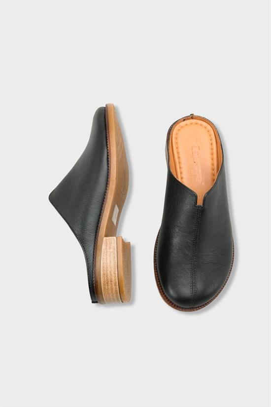 Capone Nancey Genuine Leather Low Heel Women Black Clog image 6