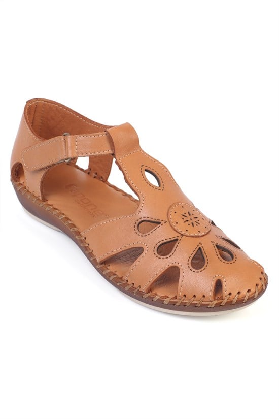 Capone  Nichol Genuine Leather Soft Comfort Women Tan Sandal