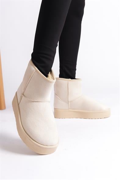 Capone Thick Sole Round Toe Fur Lined Medium Woman Boots image 6