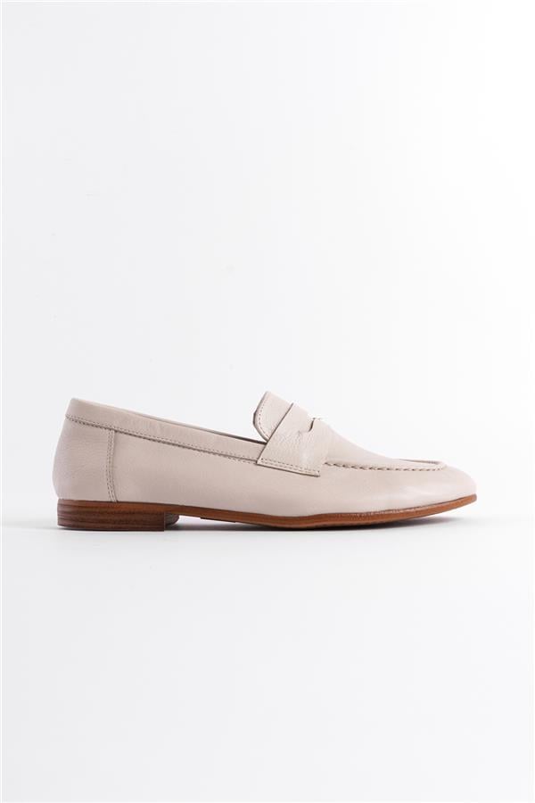 Capone Outfitters 078 Women Beige Loafer image 2