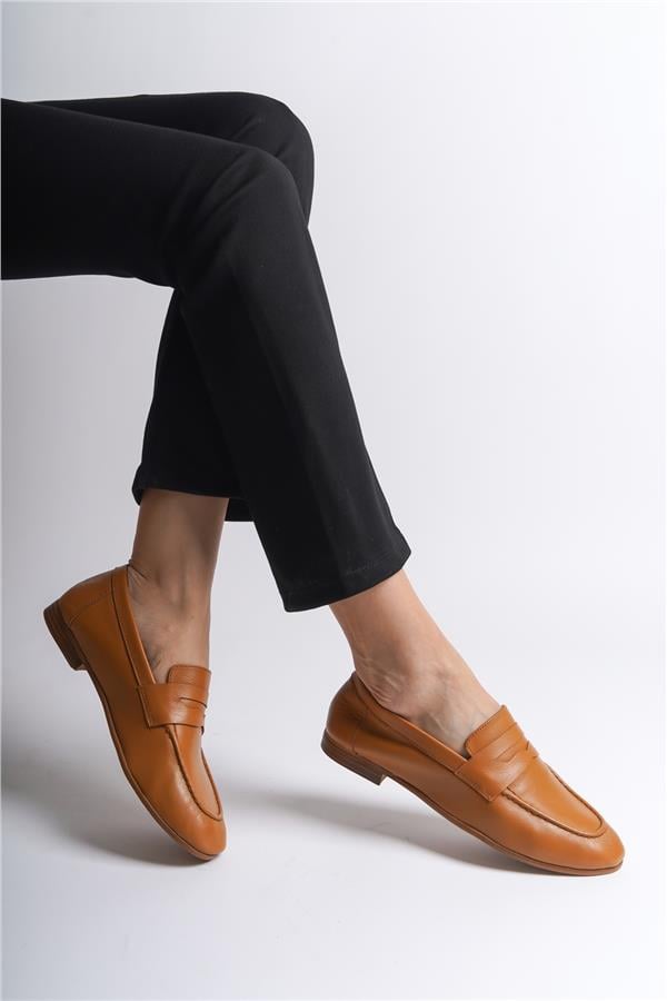 Capone Outfitters 078 Women Tan Loafer image 5