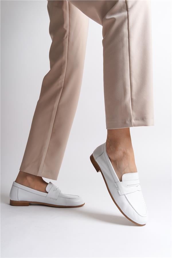 Capone Outfitters 078 Women White Loafer image 5