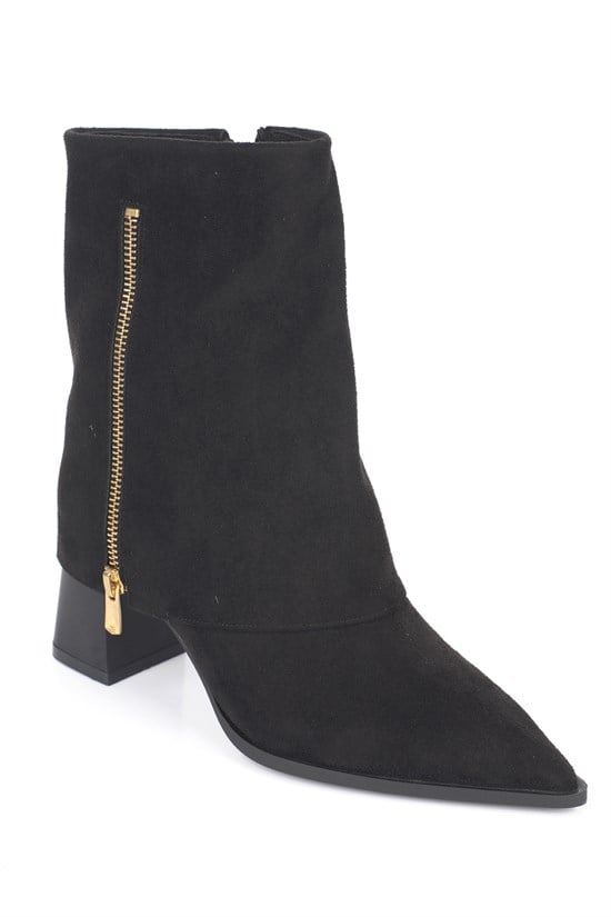 Capone Outfitters 103 Women Sued Black Boot