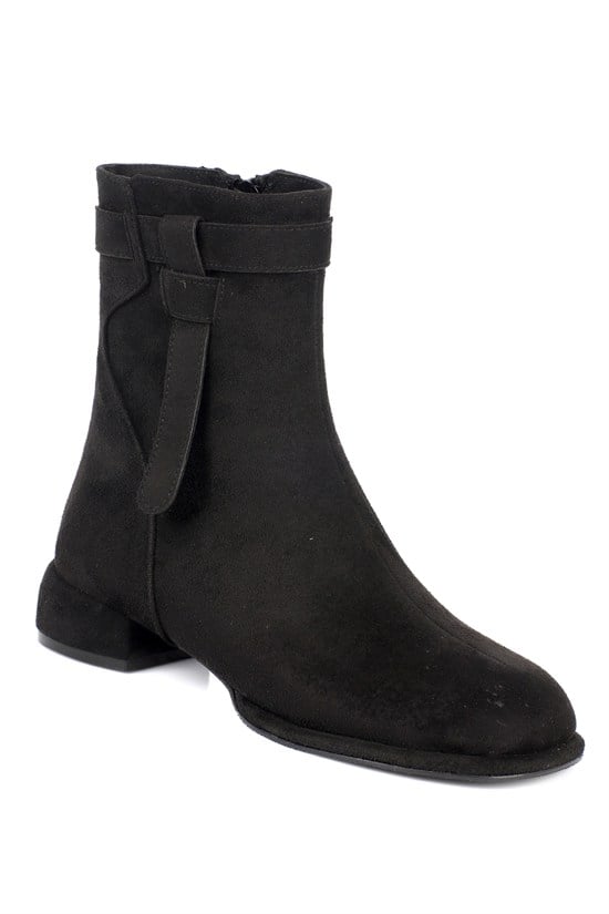 Capone Outfitters 201 Women Sued Black Boot