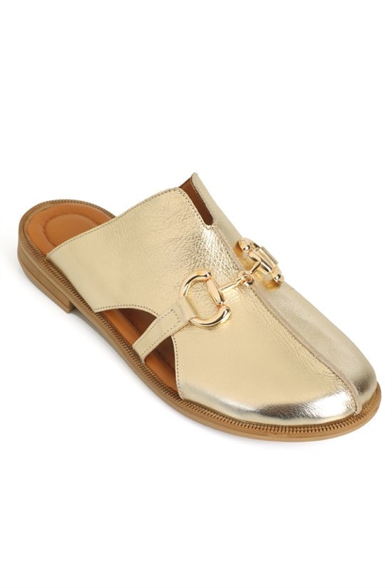 Capone Outfitters 2504 Women Gold Mule