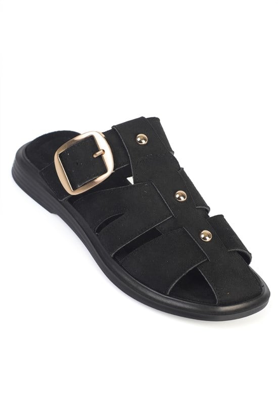 Capone Outfitters 282 Women Sued Black Sandal