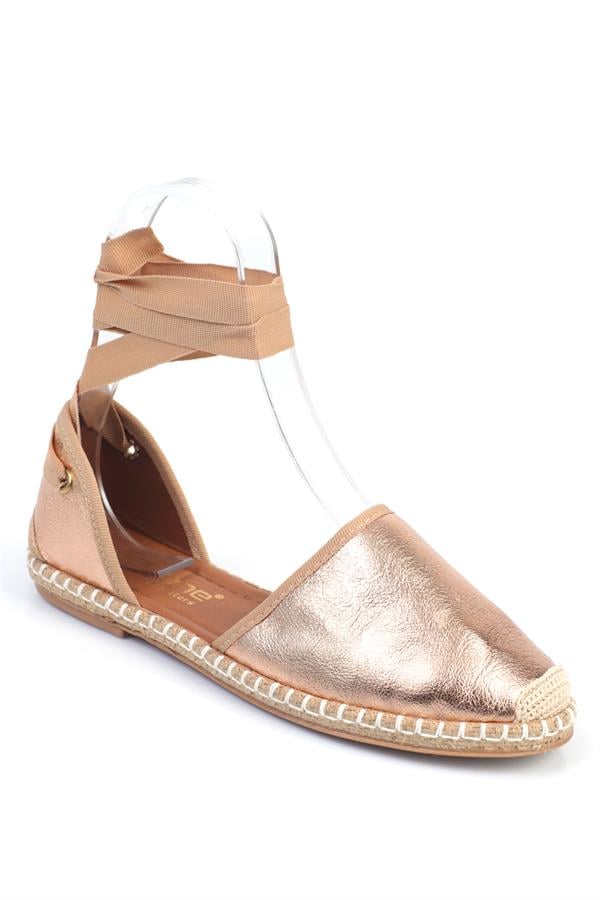 Capone Outfitters 350 Women Rose Espadrille
