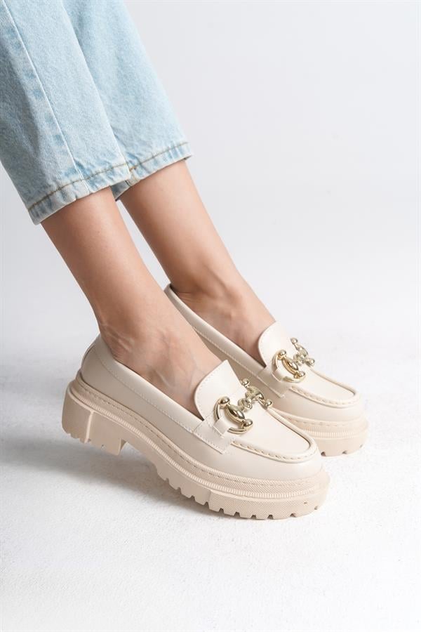 Capone Outfitters 501 Women Beige Loafer image 2