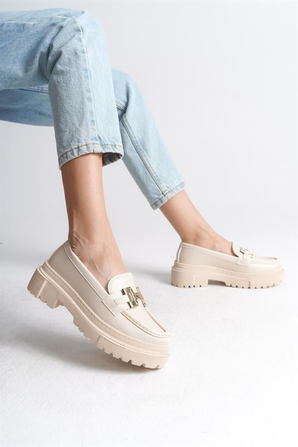 Capone Outfitters 502 Women Beige Loafer image 3