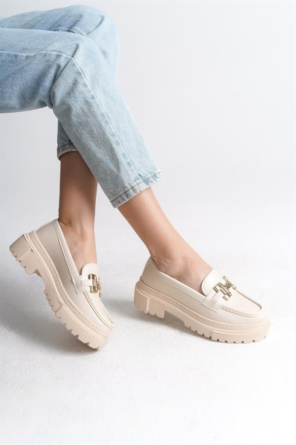 Capone Outfitters 502 Women Beige Loafer image 2
